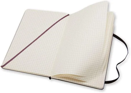 Vista 3 de Moleskine Cuadernos clásicos de tapa dura, color negro, 3 1/2 pulgadas x 5 1/2 pulgadas, 192 páginas, cuadrados