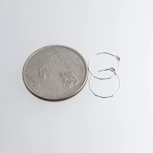 Vista 18 de Aretes de plata de ley abiertos para cartílago, tragus, delgados, calibre 22