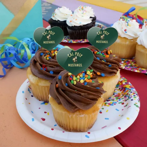 Vista 4 de Cal Poly Mustangs Logo Corazón Amor Cupcake Toppers Decoración Set de 6
