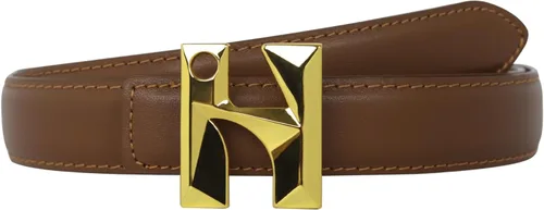 Vista 234 de Cinturón de cuero clásico con hebilla de metal para mujer con vestido de jeans