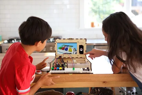 Vista 6 de Piper Kit de computadora: galardonado, aprendizaje STEAM, con Raspberry Pi, codificación de arrastrar y soltar, StoryMode, juegos, Python