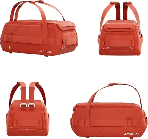 Vista 2 de Blackbriar Range Duffel - Mochila convertible color rojo marciano de 30 litros, con acceso magnético patentado, partición modular en S, garaje