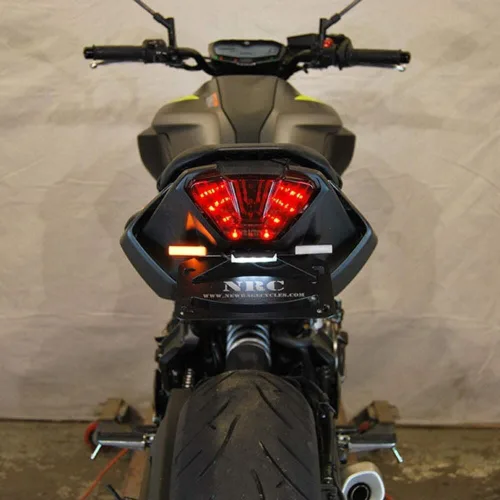 Vista 6 de New Rage Cycles Eliminador de guardabarros compatible con Yamaha MT-07 (2018-presente) Relé intermitente LED 2018-2020