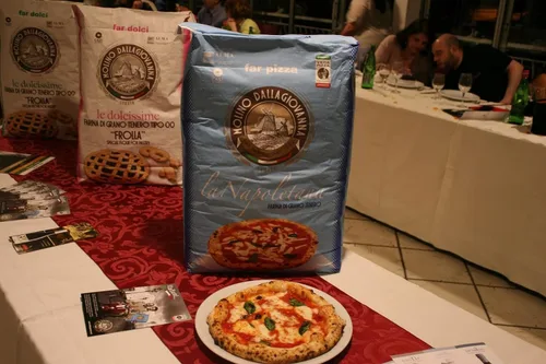 Vista 4 de Molino Dallagiovanna La Napoletana Tipo 00 Harina de pizza (11 lbs - 5kg)