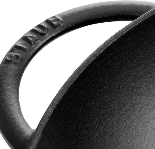 Vista 5 de STAUB Wok de hierro fundido, 6 cuartos de galón, negro mate