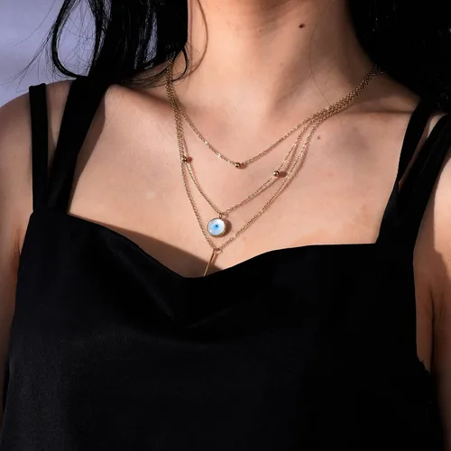 Vista 5 de NOKMIT Collar con colgante chapado en oro de 18 quilates para mujeres y niñas, gargantilla fina en capas con bonito colgante de perla, mal de ojo