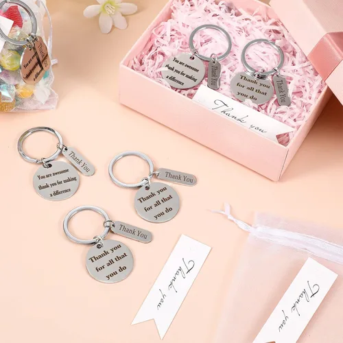 Vista 6 de Yinkin 72 piezas de regalo de agradecimiento a los empleados a granel para empleados regalos de agradecimiento llaveros con bolsas para graduación