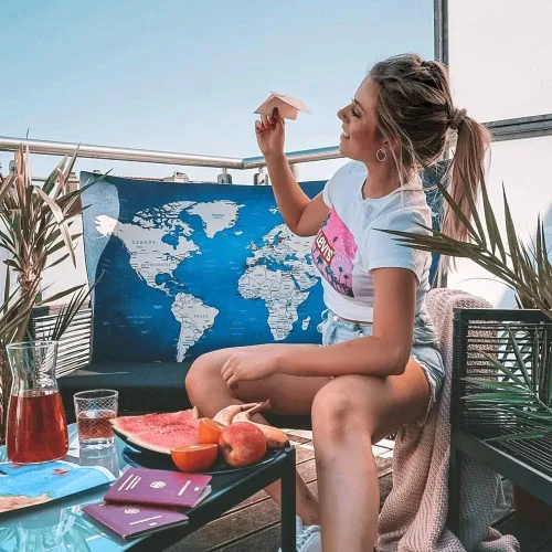 Vista 7 de Mapa del mundo XXL de 51 x 28 pulgadas, forro polar para colgar en la pared como tablero de pasador de viaje en diseño moderno de arte de pared, 20