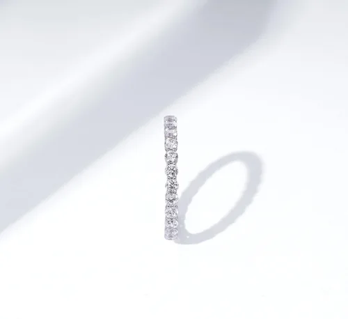 Vista 6 de Tienda Essentials Platinum or Gold Plated Sterling Silver All-Around Band Ring set with Round Infinite Elements Cubic Zirconia