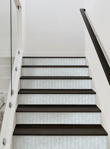 Vista 2 de Simple Shapes Tiras elevadoras de escalera de acuarela para despegar y pegar (azul niebla, paquete de 6, 48 pulgadas de ancho x 6 pulgadas de alto)