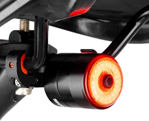 Vista 8 de ROCKBROS Luz Trasera de Bicicleta Inteligente, Luces Traseras de Bicicleta con Sensor de Freno para Paseo Nocturno, Luces Traseras LED