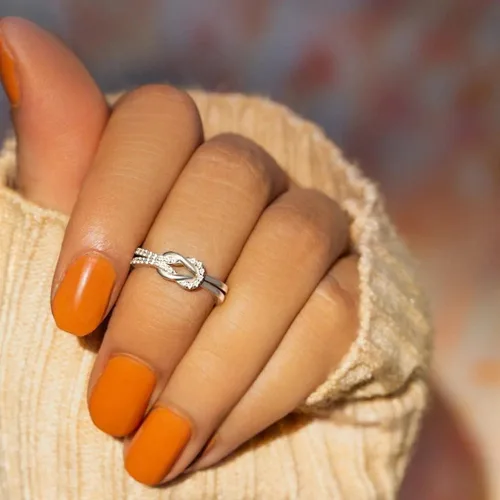 Vista 4 de Q&D&S My Best Friend Knot - Anillo de amistad ajustable de plata de ley con tarjeta