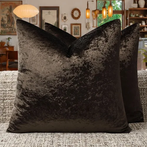 Vista 176 de GIGIZAZA Juego de 2 fundas de almohada doradas de terciopelo de 20 x 20 pulgadas para sofá Almohadas para sofá, tela texturizada suave de 9.88