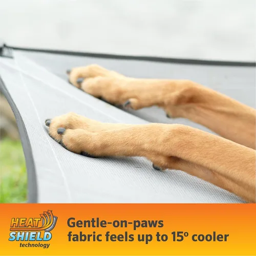Vista 2 de Coolaroo On-The-Go - Kit de cama elevada para perros portátil y refrescante con tela HeatShield para perros pequeños, ligera y compacta, incluye