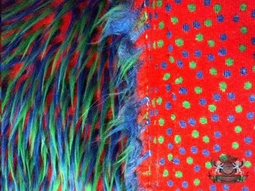 Vista 2 de Tela sintética de 3 tonos, piel sintética, color rojo, verde y azul, 60 pulgadas de ancho, vendido por The Yard