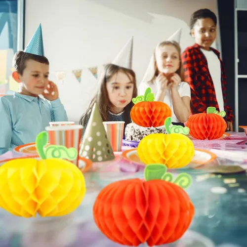 Vista 6 de Gyufise 6 centros de mesa de calabaza, calabaza de papel, panal, calabaza, centros de mesa de calabaza, calabazas de tejido 3D, decoración colgante