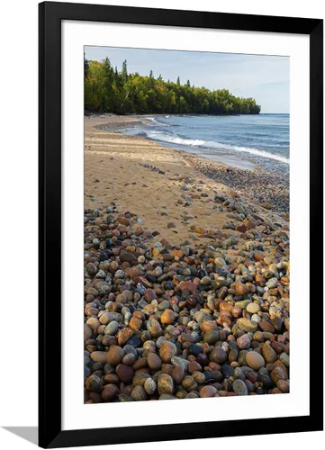 Vista 7 de ART.COM Impresiones artísticas enmarcadas para pared, Michigan, Pictured Rocks National Lakeshore, Au Sable Point and Lake Superior por Jamie & Judy