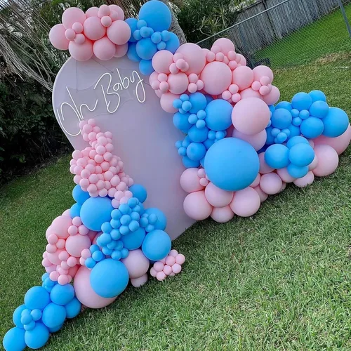 Vista 4 de Kit de arco de globos rosa y azul, kit de guirnalda de 100 globos azul claro rosa macarrón para revelación de género, globos de diferentes tamaños