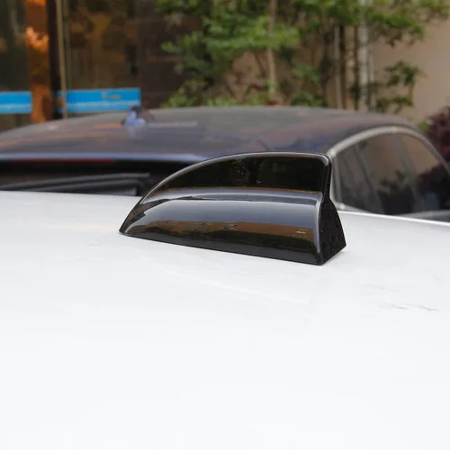 Vista 5 de Antena de techo negra con forma de aleta de tiburón para cargador Dodge Challenger 2009-2021