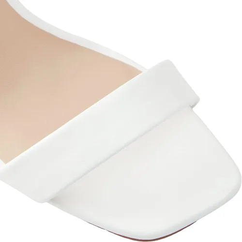 Vista 5 de ALDO Sandalias de tacón Lotherram para mujer