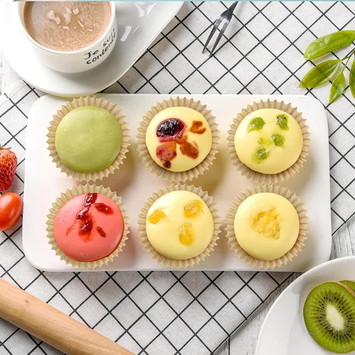 Vista 3 de Mini envoltorios naturales para magdalenas, forros para cupcakes, papel para hornear tazas, paquete de 400