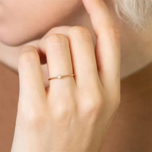 Vista 3 de FISSEN JEWELRY Bonitos anillos de piedras preciosas chapados en oro de 14 quilates, apilables, anillos de piedra natal para mujer, anillos de oro