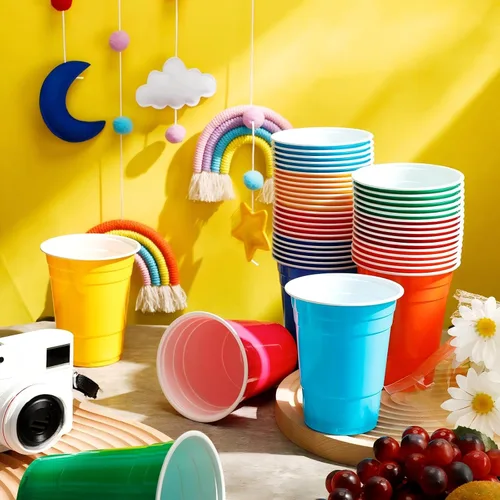 Vista 5 de Xinnun Paquete de 210 vasos de plástico de colores a granel de arco iris desechables de 16 onzas, vasos de plástico multicolor para fiesta, boda