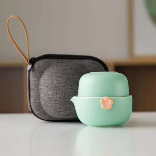 Vista 2 de HEER Travel Gaiwan - Juego de té para uno, juego de tazas de tetera portátil de porcelana, diseño de flor de ciruelo, regalo para mujeres (azul)