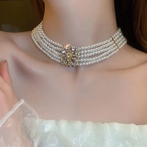 Vista 4 de Octwine Gargantilla corta con perlas de diamantes de imitación estilo bohemio de los años 20, Estrás Metal