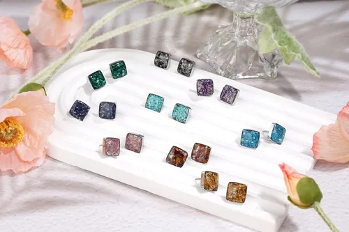 Vista 5 de Lauren-Spencer Aretes cuadrados de piedras preciosas para mujer, delicados aretes de piedra de malaquita y sodalita de turquesa hipoalergénicos