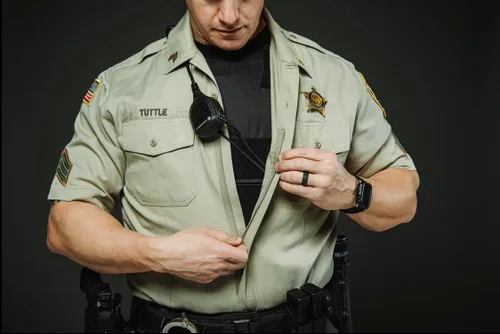 Vista 6 de Mantiene el micrófono de radio portátil en su lugar para policía/aplicación de la ley, negro