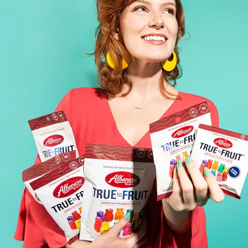 Vista 6 de Albanese World's Best True to Fruit™ - Gomitas de frutas favoritas estadounidenses, bolsa de caramelo de 0.75 onzas (paquete de 200)