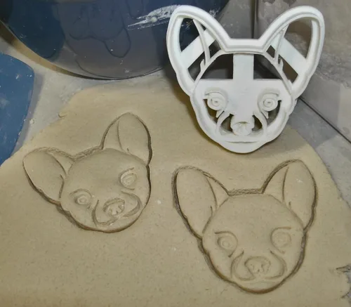 Vista 5 de Chihuahua Perro Más Pequeño Cachorro Juguete Raza México Cookie Cutter USA PR635