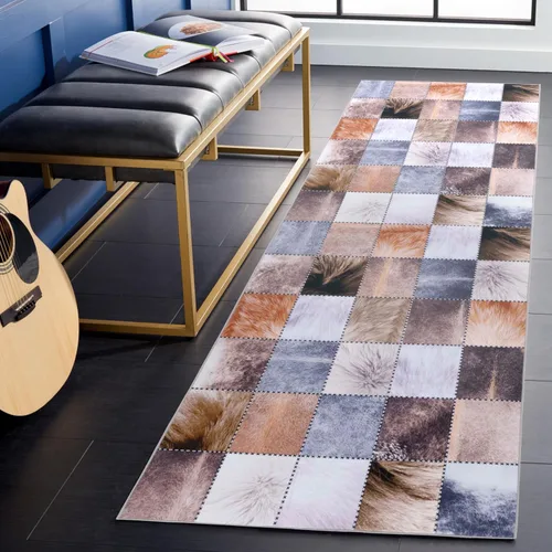 Vista 2 de SAFAVIEH Colección de alfombras lavables de piel sintética, alfombra de pasillo de 2 pies 6 pulgadas x 8 pies, beige y marrón, antideslizante