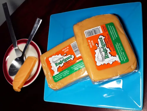 Vista 4 de Dulce de leche de postre dominicano dulce dulce de leche, paquete de 3