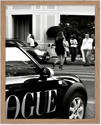 Vista 56 de Póster de arte de moda de Poster Master - Mujer en impresión de auto clásico - Arte en blanco y negro - Arte fotográfico - Arte de autos - Arte