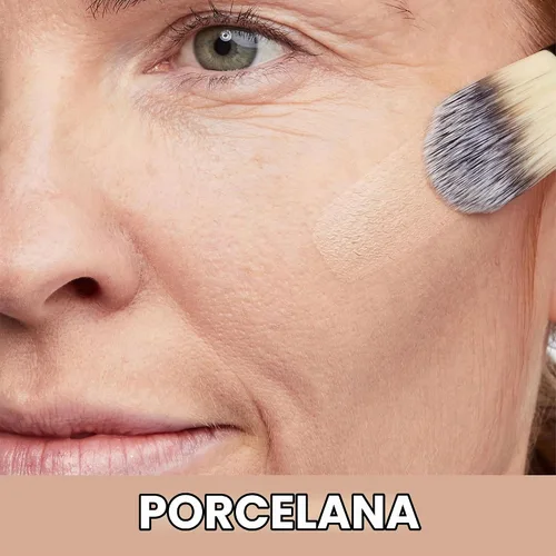 Vista 2 de No7 Restore & Renew Base de Suero de Acción Múltiple - Porcelana - Base Líquida de Maquillaje con Vitamina C, Vitamina E y Colágeno para el Rostro