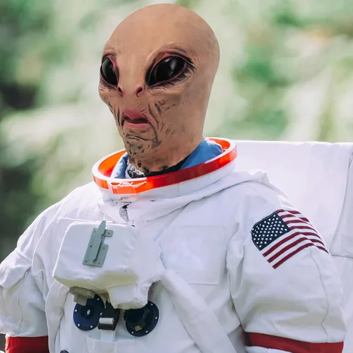 Vista 7 de Máscara de látex de cabeza de alienígena de terror aterrador para Halloween, disfraz de fiesta, accesorio