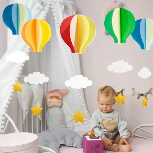 Vista 3 de Colorido globo aerostático colgante de papel decorativo (paquete de 4) - Globo grande de aire caliente con nubes estrellas colgantes guirnalda