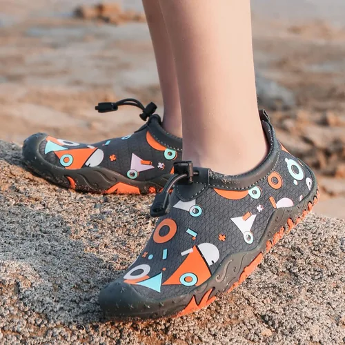 Vista 6 de Zapatos acuáticos para niños y niñas, tenis de verano para deportes al aire libre, ligeros, de secado rápido, calcetines acuáticos para atletismo