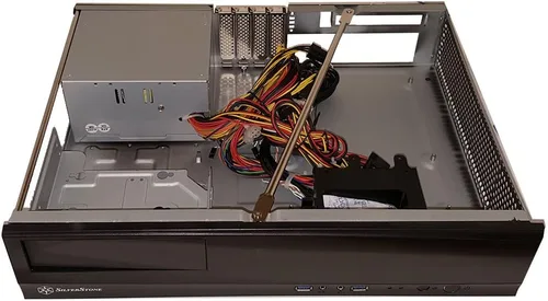 Vista 2 de SilverStone Technology Milo Series - Carcasa para centro de medios Micro-ATX de aluminio/acero, color negro (ML03B)