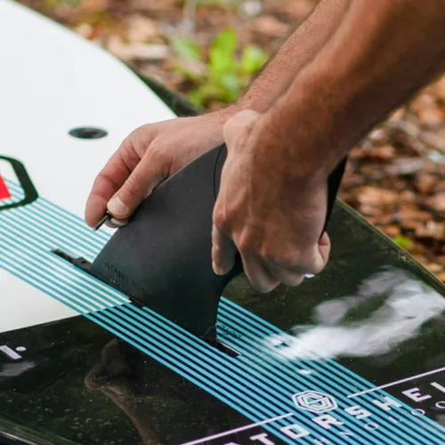 Vista 2 de BOTE Juego de tornillos de aleta central, compatible con tabla de remo de SUP rígida ajustada, ajuste universal, accesorio de repuesto de aleta
