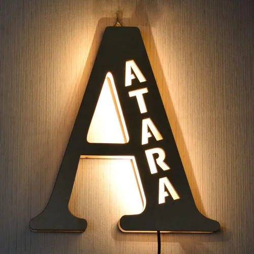 Vista 15 de Luz nocturna LED personalizada, letra inicial de madera grabada con nombre para familiares amigos, alfabeto, dormitorio, boda, Navidad, Halloween y j