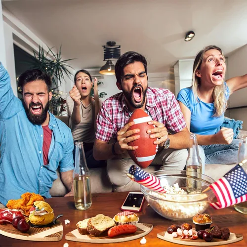 Vista 3 de Tabla de cortar de fútbol de 3 piezas, bandeja colgante de fútbol para hombres, decoración de tabla de cortar de madera grabada para cocina, fiesta
