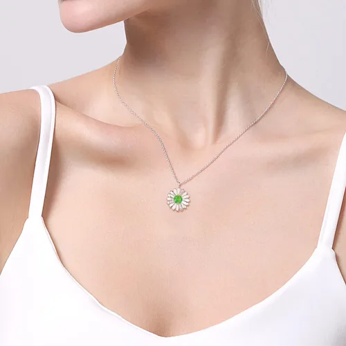 Vista 5 de KINGWHYTE Daisy Necklace Gifts for Women 925 Sterling Silver Opal Daisy Pendant Spring Flower Necklace Jewelry Graduation Birthday Celebrate