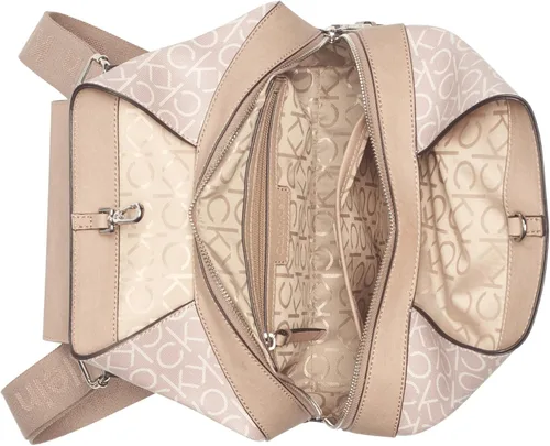 Vista 5 de Calvin Klein Mochila novedosa Millie para mujer, Logotipo de querubíncabra