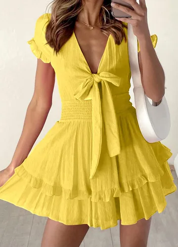 Vista 3 de PRETTYGARDEN - Mini vestido de verano con vuelo para mujer. Vestido corto acampanado con cuello en V y manga corta con volantes en la parte delantera
