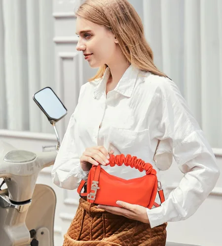 Vista 7 de KingTo Bolso pequeño de hombro para mujer, bolso de mano suave de diseñador en la nube, bolso cruzado ligero