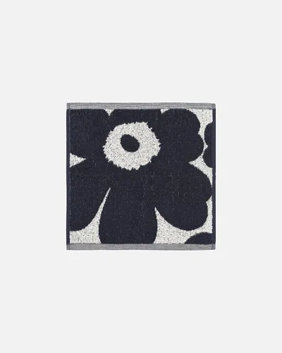Vista 21 de rosado (Unikko Mini Towel - Pink)