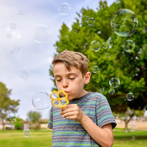 Vista 7 de JOYIN Juego de varitas de burbujas grandes a granel para niños, juguete de verano al aire libre, actividad, recuerdos de fiesta, 18 piezas gigante